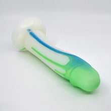 Load image into Gallery viewer, Z3SFN48 Caelus Medium 0030 UV GITD
