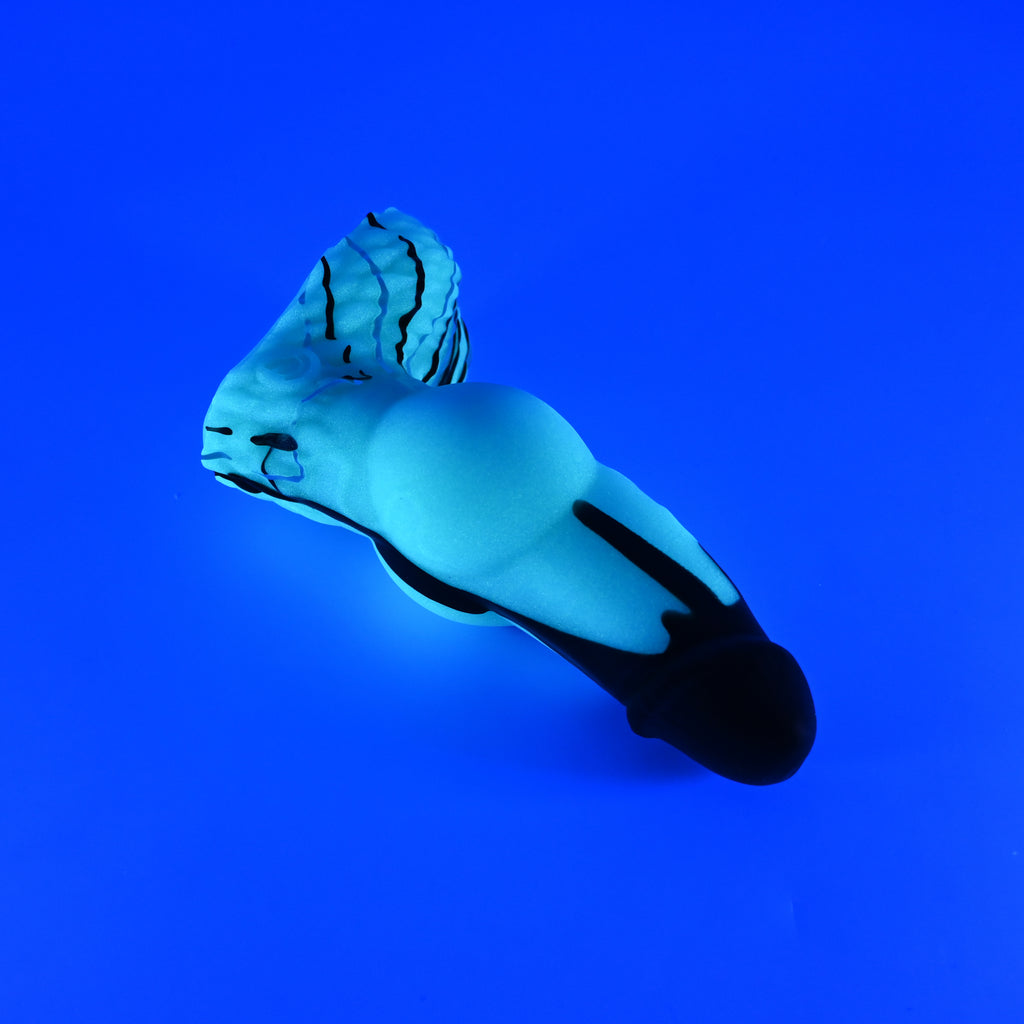 52XJR08 Jacob Small 0020 UV GITD