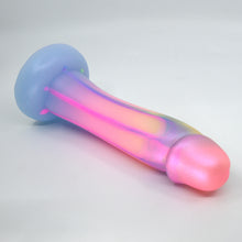 Load image into Gallery viewer, Z3SFN51 Caelus Medium 0030 UV GITD
