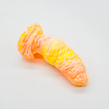 Load image into Gallery viewer, P2MHP17 Pluto Small 0050 UV GITD
