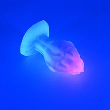 Load image into Gallery viewer, F3SHN79 Dragonfruit Plug Medium 0030 UV GITD CS
