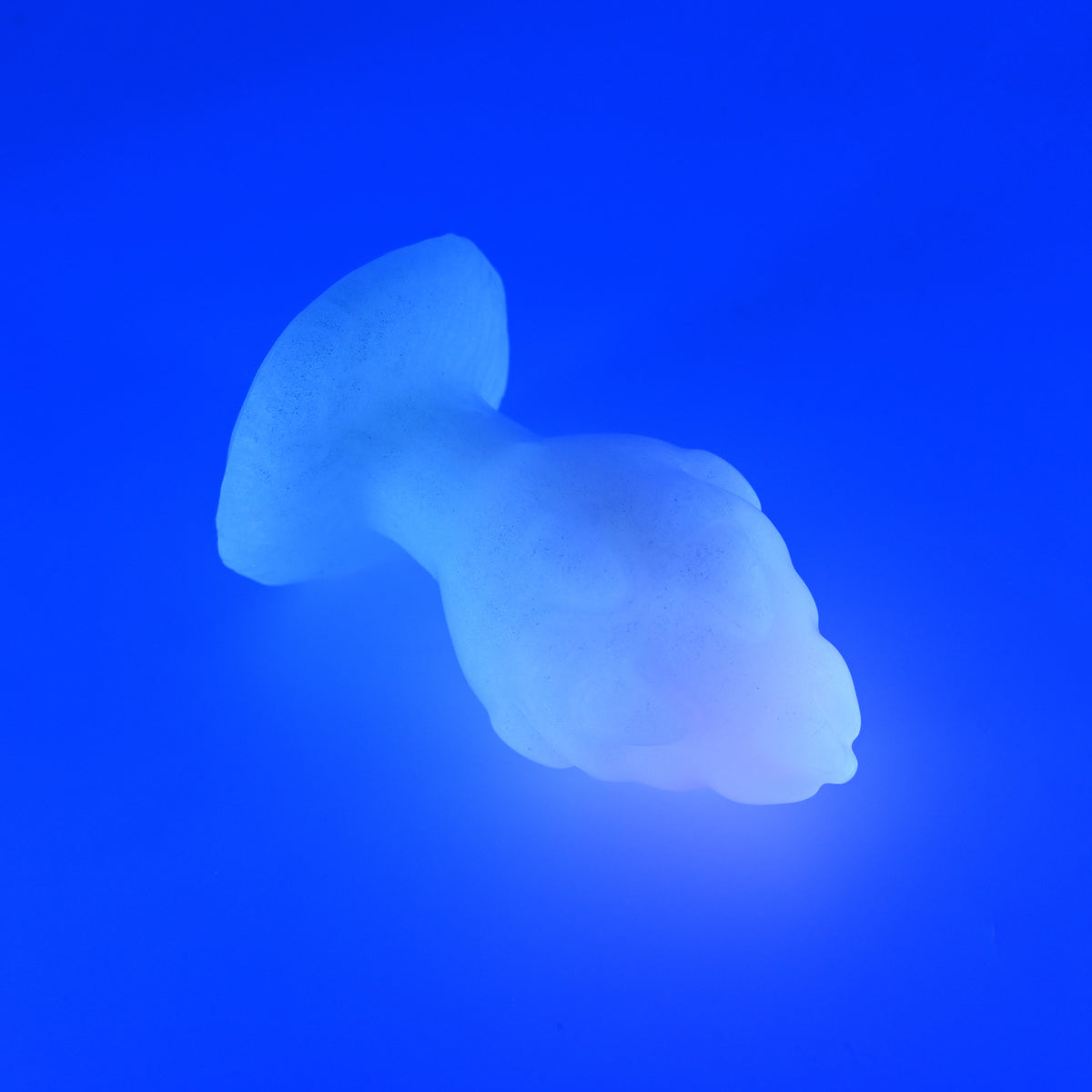 F4SJR68 Dragonfruit Plug Large 0030 UV GITD