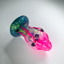 Load image into Gallery viewer, F4THN81 Dragonfruit Plug Large NC 0031 UV CS
