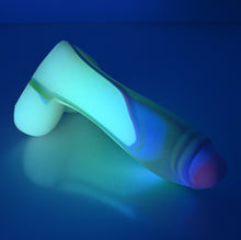 Load image into Gallery viewer, Q2SEL47 Aquus Small 0030 UV GITD
