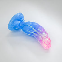 Load image into Gallery viewer, B3SHN73 Flora Medium 0030 UV GITD CS
