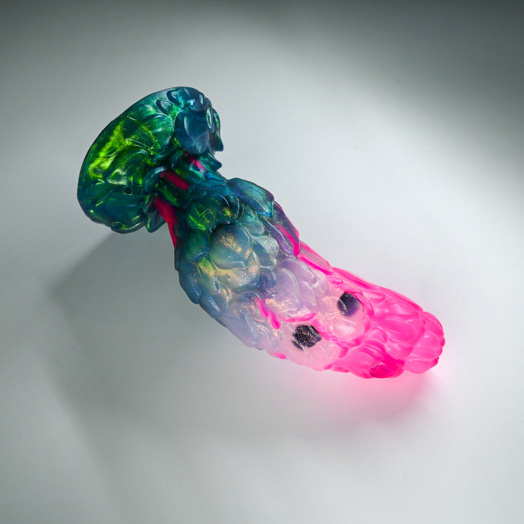 B3THN74 Flora Medium NC 0031 UV CS