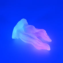 Load image into Gallery viewer, A2SHN64 Alara Small 0030 UV GITD CS
