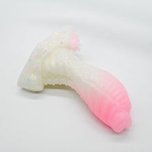 Load image into Gallery viewer, X3SJS69 Shin Medium 0030 UV GITD
