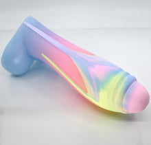 Load image into Gallery viewer, Q4MEL67 Aquus Large 0050 UV GITD
