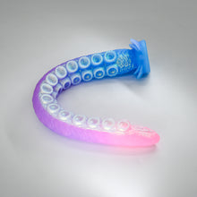 Load image into Gallery viewer, E4SHN77 Illex Large 0030 UV GITD CS
