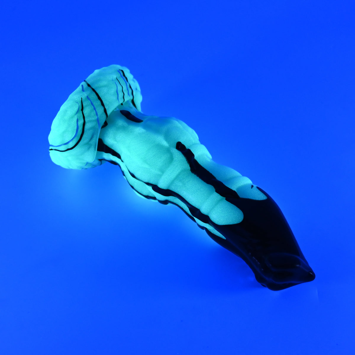 H2XJR77 Hellion Small 0020 UV GITD *FLOP*