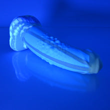 Load image into Gallery viewer, T3SCP03 Titan Medium 0030 UV GITD
