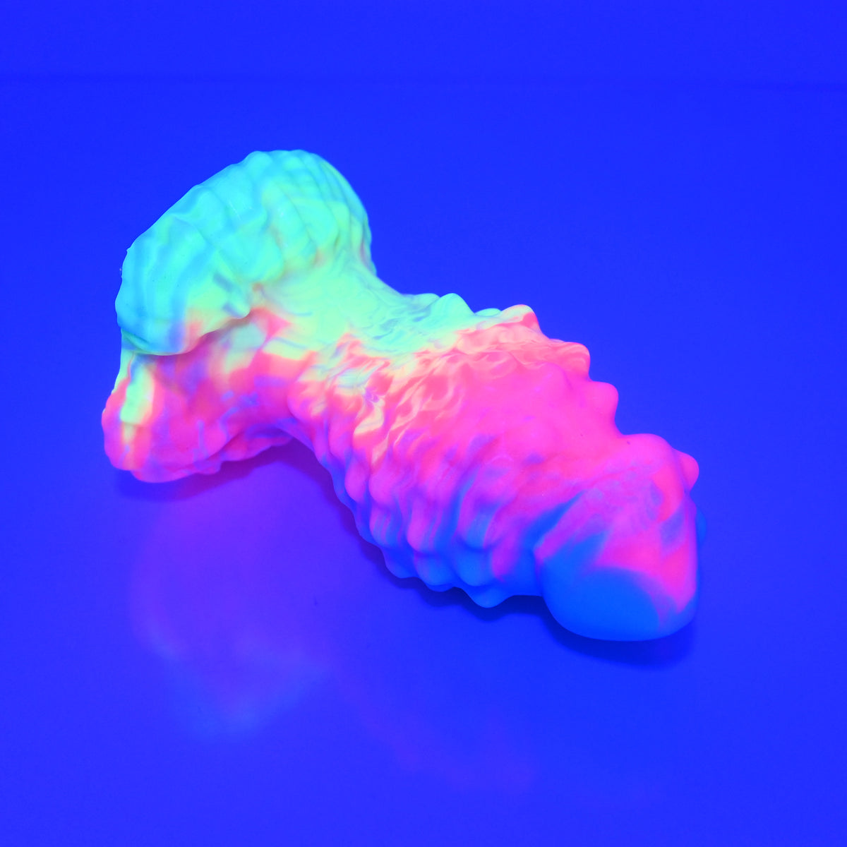 M2MBN76 Mars Small 0050 UV GITD