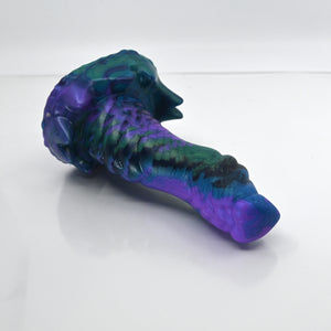 S2MCN99 Snark Small 0050 UV GITD