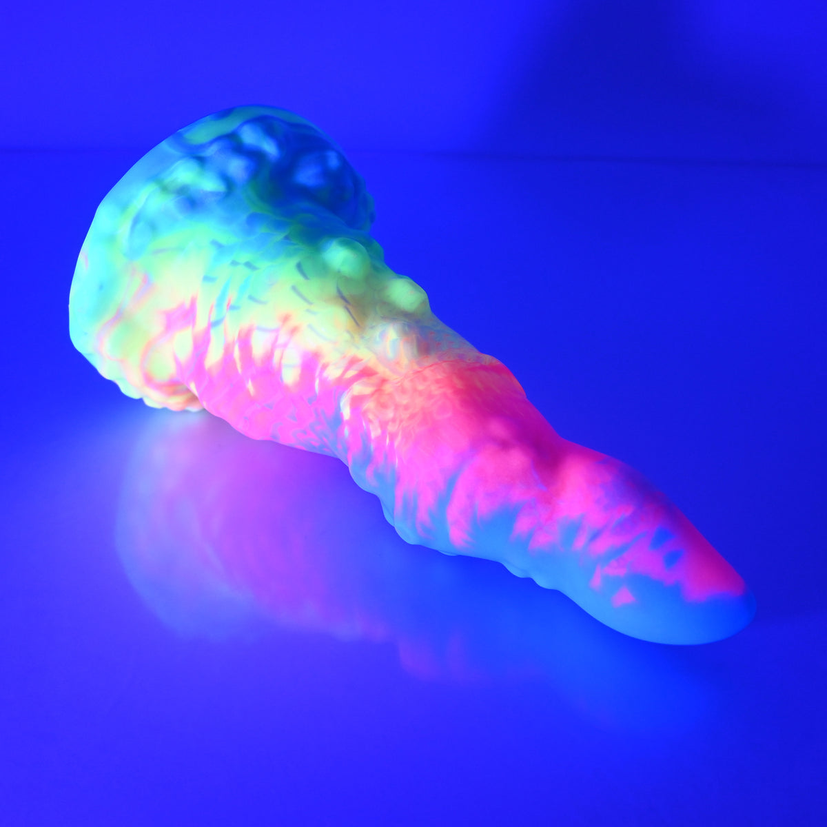 N3MBN86 Nereid Medium 0050 UV GITD