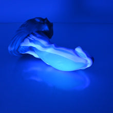Load image into Gallery viewer, R2SCQ39 Oberon Small 0030 UV GITD
