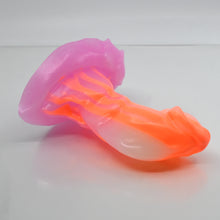 Load image into Gallery viewer, R2SCQ40 Oberon Small 0030 UV GITD
