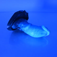 Load image into Gallery viewer, R2MCQ34 Oberon Small 0050 UV GITD
