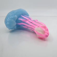 Load image into Gallery viewer, R3SCQ29 Oberon Medium 0030 UV GITD
