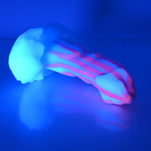 Load image into Gallery viewer, R3SCQ29 Oberon Medium 0030 UV GITD
