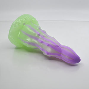 N2SCQ04 Nereid Small 0030 UV GITD