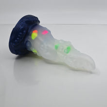 Load image into Gallery viewer, N2TCP00 Nereid Small NC 0031 UV GITD
