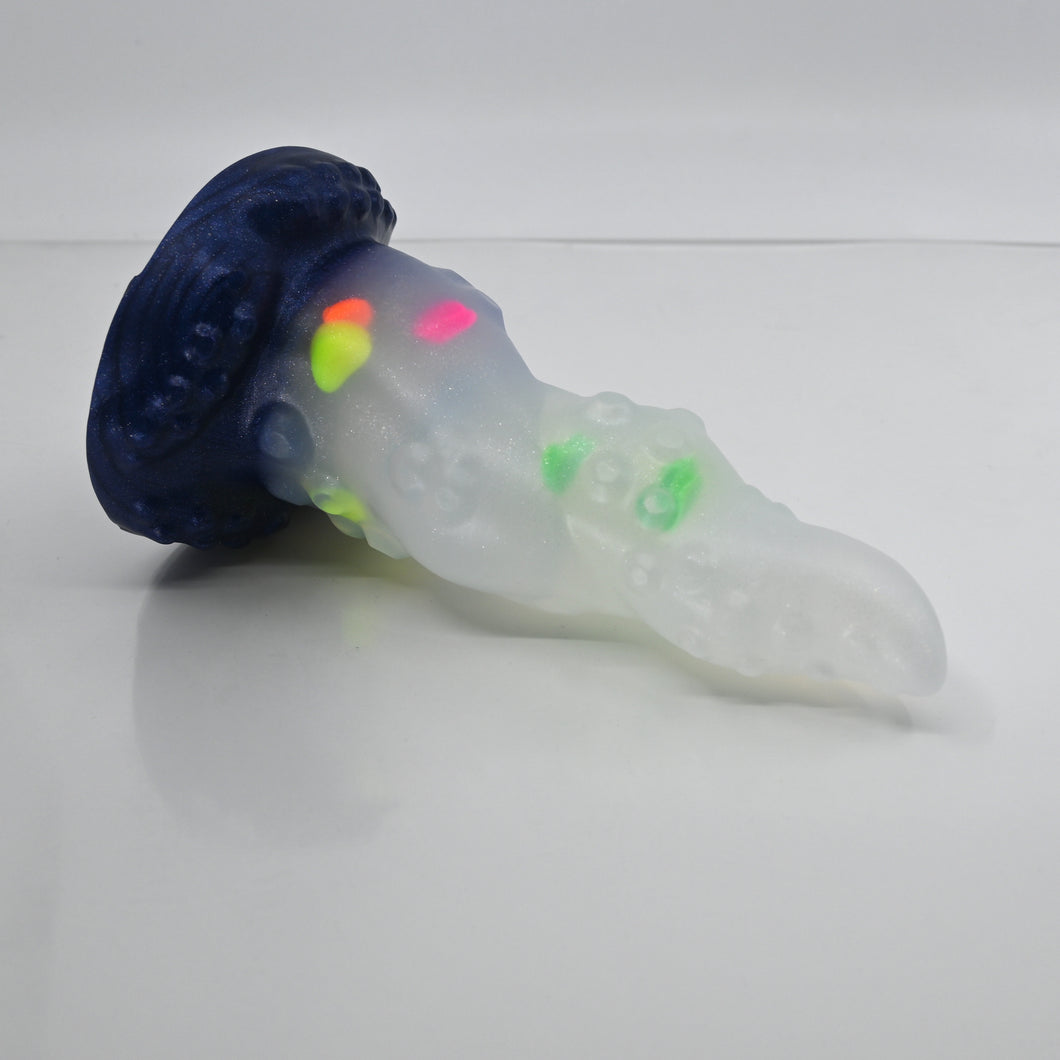 N2TCP00 Nereid Small NC 0031 UV GITD