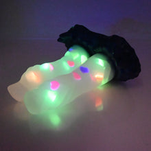 Load image into Gallery viewer, A2TCP54 Auren Small NC 0031 UV GITD
