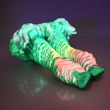 Load image into Gallery viewer, A3SCP58 Auren Medium 0030 UV GITD
