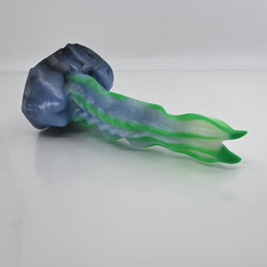 V2MCR92 Snark's Maw Small 0050 UV GITD