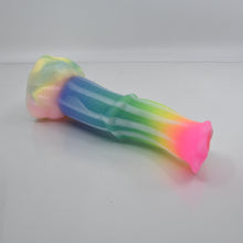 Load image into Gallery viewer, K3SCR28 Kitalpha Medium 0030 UV GITD
