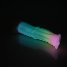 Load image into Gallery viewer, K3SCR28 Kitalpha Medium 0030 UV GITD
