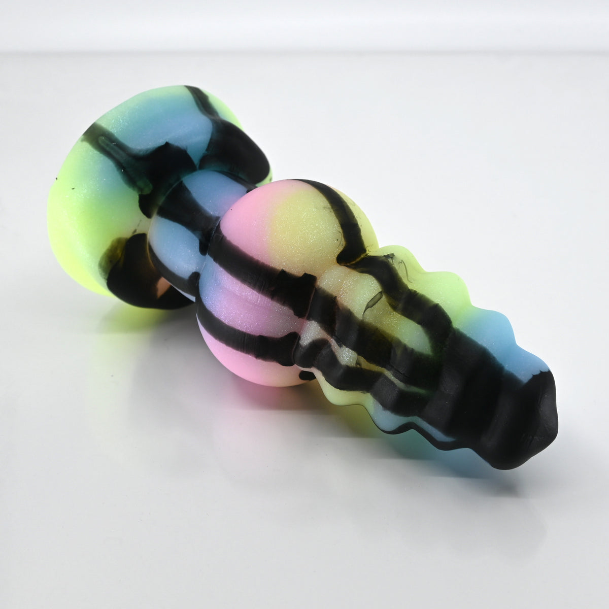 P2MBR20 Pluto Small 0050 UV GITD