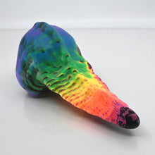 Load image into Gallery viewer, D2SBQ69 Dragon Tail Small 0030 UV GITD
