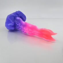 Load image into Gallery viewer, V2MCT28 Snark&#39;s Maw Small 0050 UV GITD
