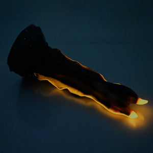V2MCT25 Snark's Maw Small 0050 UV GITD