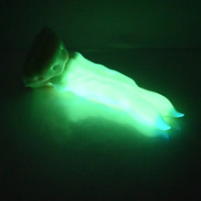 Load image into Gallery viewer, V2SCT23 Snark&#39;s Maw Small 0030 UV GITD
