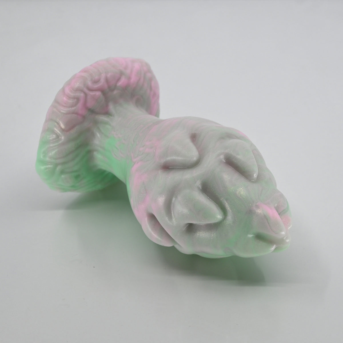 F3MBR76 Dragonfruit Plug Medium 0050 UV GITD