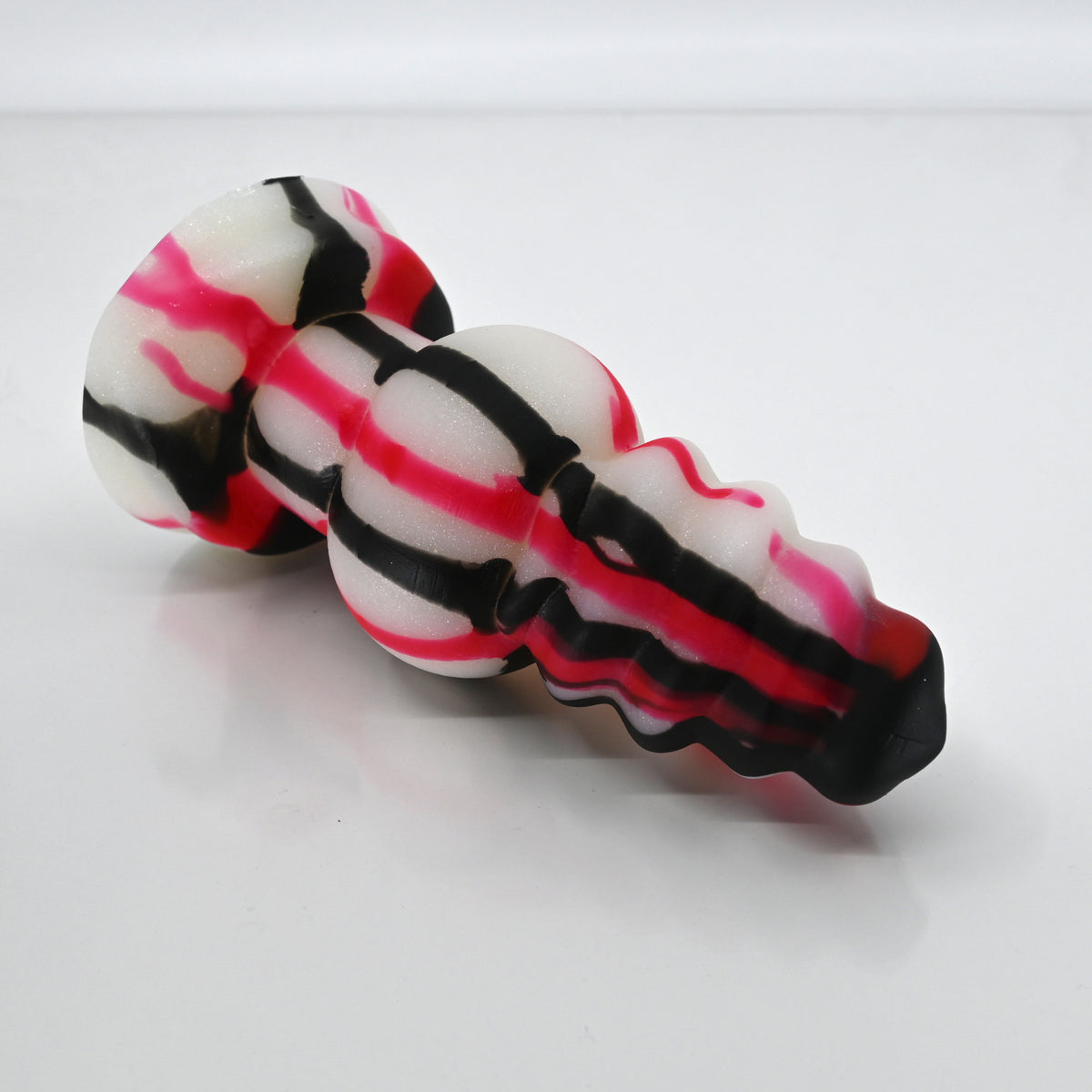 P2MBR38 Pluto Small 0050 UV GITD