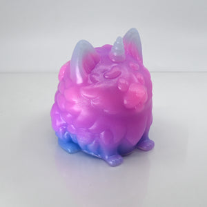 1PSCS19 Puppicorn Large 0030 UV