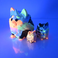 Load image into Gallery viewer, 3PMCS22 Puppicorn Large and Friends 0050 UV GITD
