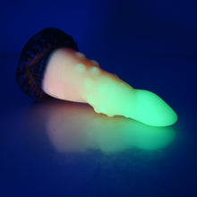 Load image into Gallery viewer, N2SCU04 Nereid Small 0030 UV GITD
