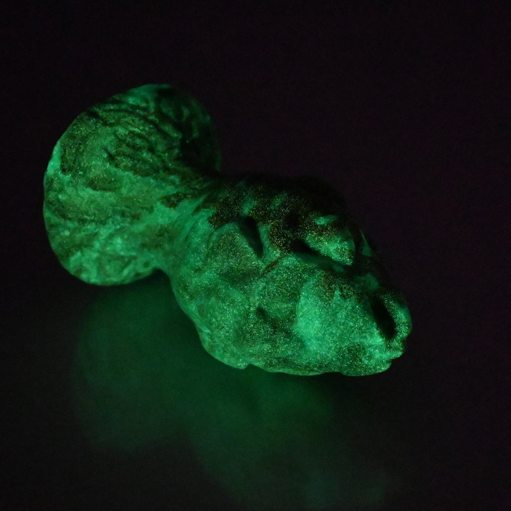 F1MBT06 Dragonfruit Plug Mini 0050 UV GITD