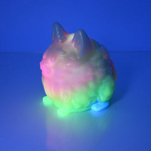1PSCT40 Puppicorn Large 0030 UV GITD