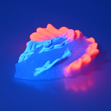 Load image into Gallery viewer, C2WCU70 Calypso Small 0030/0020 UV GITD
