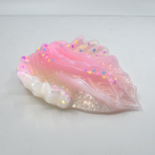 Load image into Gallery viewer, C4SCU78 Calypso Large 0030 UV GITD
