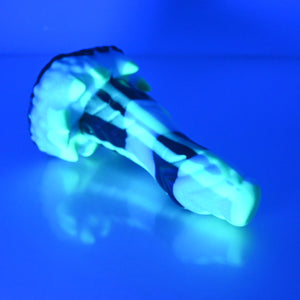 S2MBU97 Snark Small 0050 UV GITD