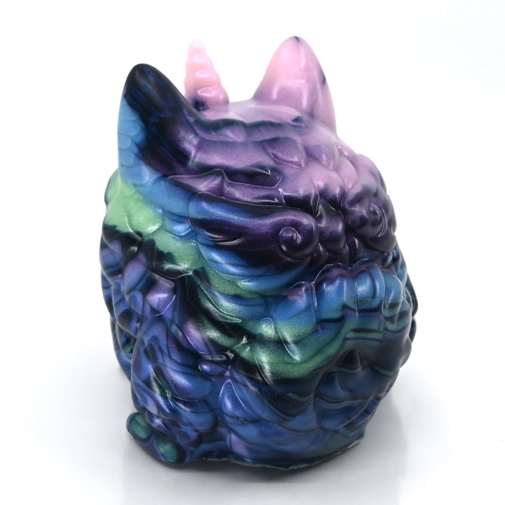 1PMCU91 Puppicorn Large 0050 UV GITD