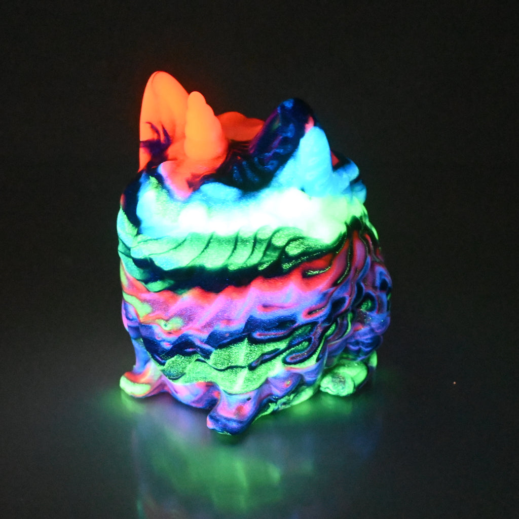 1PMCU91 Puppicorn Large 0050 UV GITD