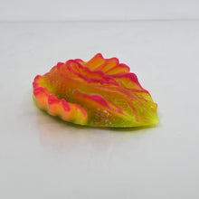 Load image into Gallery viewer, C2MCV91 Calypso Small 0050 UV GITD
